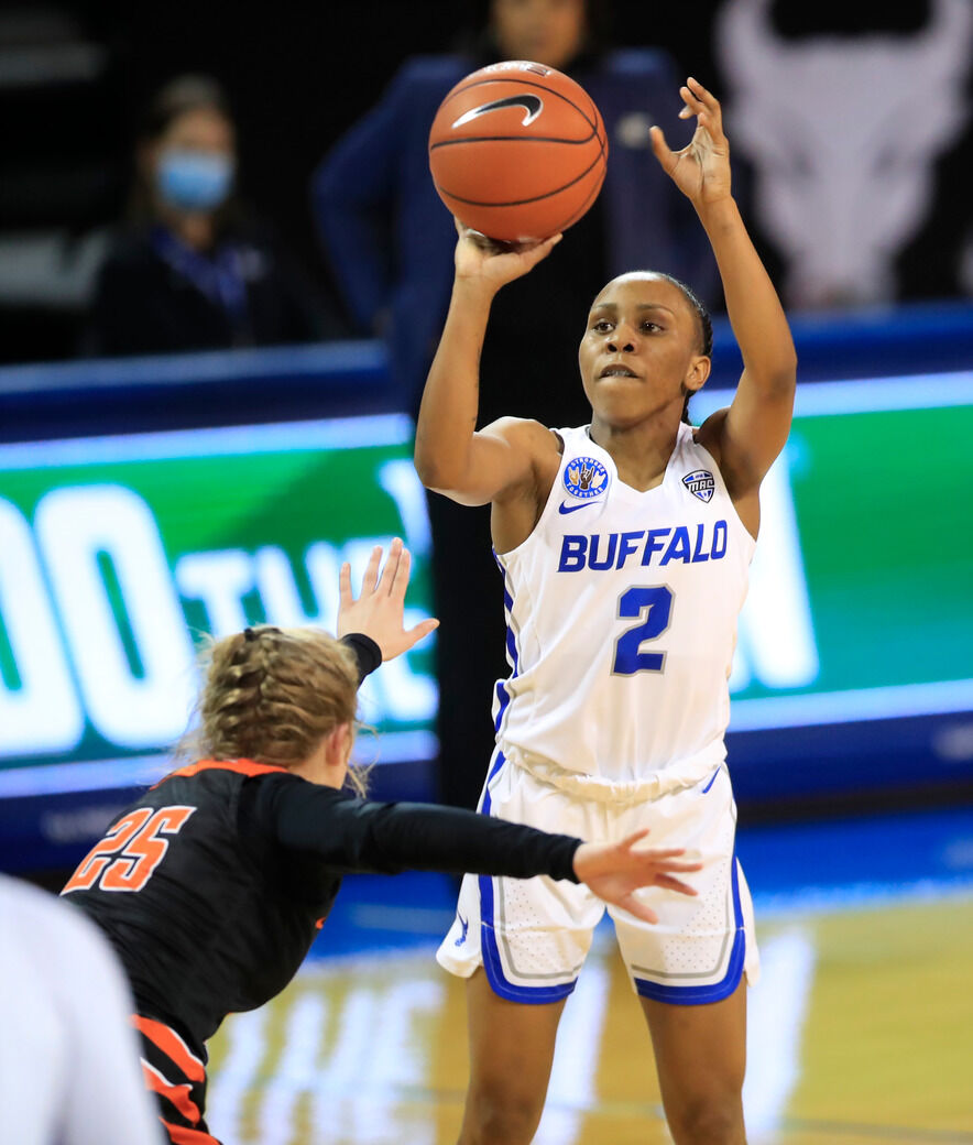 UB 82, Bowling Green 74